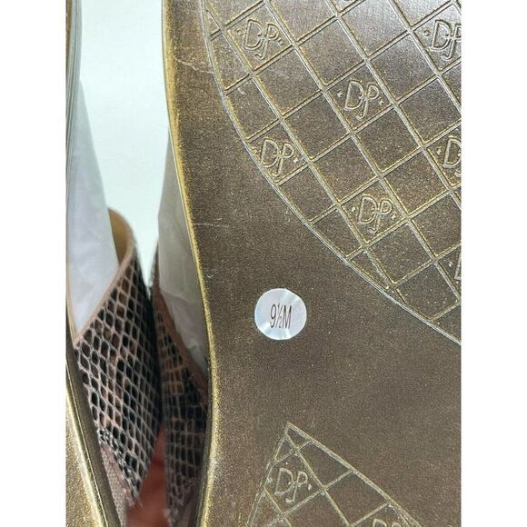 Donald J Pliner Faina Women's light Bronze Metallic Python sandals US 9.5 Slide - Picture 8 of 9